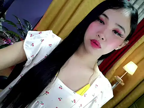 supersweetsofialove (T young) - CAN SOMEOME LOVE ME & MARRY ME HERE?