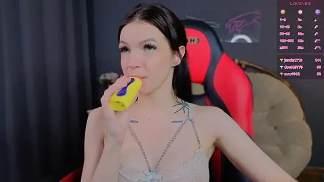 Luna_Come webcam
