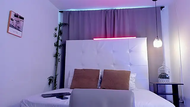 Alejo-and-Thiago webcam