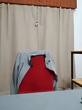 Bradd_32 Live Webcam on Stripchat