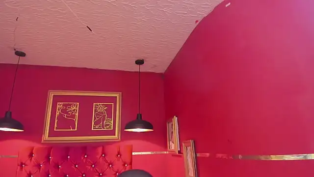 Anissa_Ali live cam on StripChat