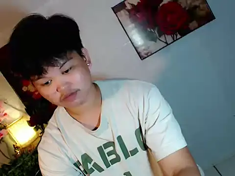 Rain_cum live cam on StripChat
