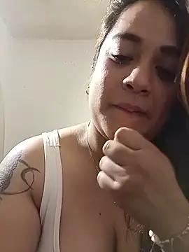 Arya_Gomez webcam