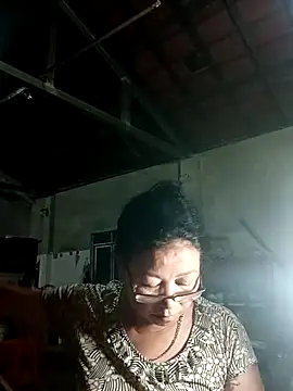 Lena_9x webcam