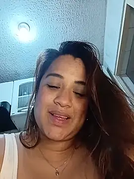 Arya_Gomez webcam