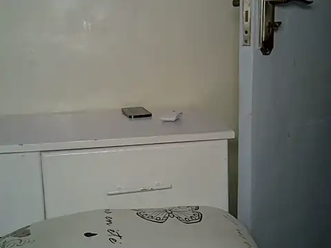 clittygirl25 webcam