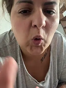 Velvetshadow_48 webcam