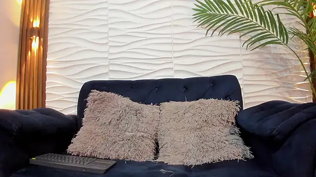 Pavo_tv Live Webcam on Stripchat