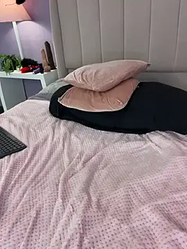 Lolagolden1 webcam