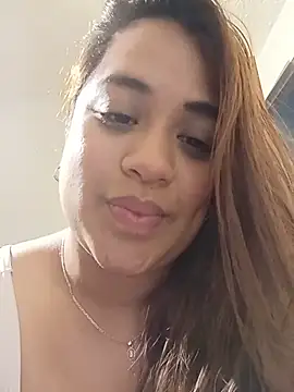 Arya_Gomez live cam on StripChat