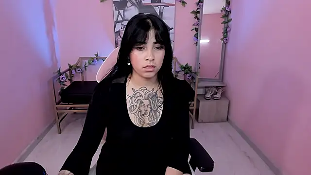 Adri_gomez_x live cam on StripChat