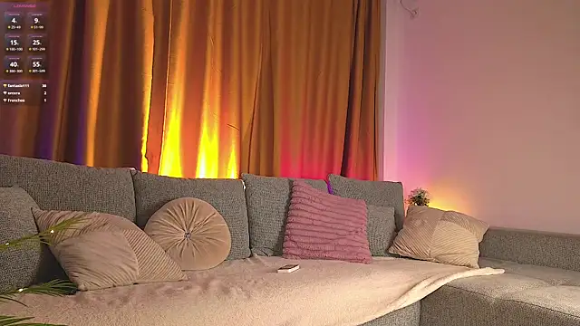 SereneRhodes live cam on StripChat