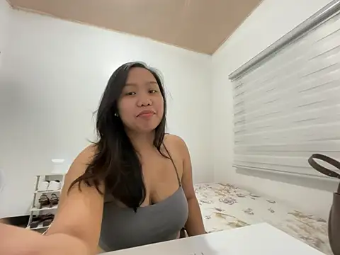 tricia_ live cam on StripChat