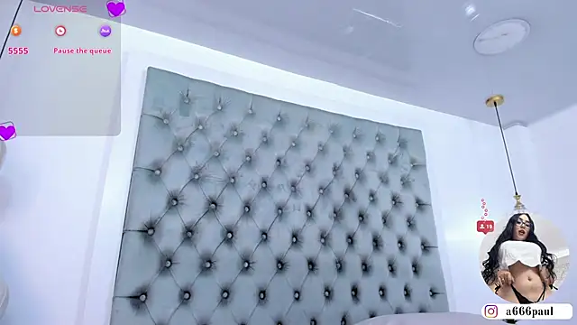 aria_paul webcam