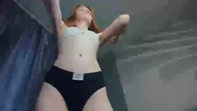 TarynPalek webcam