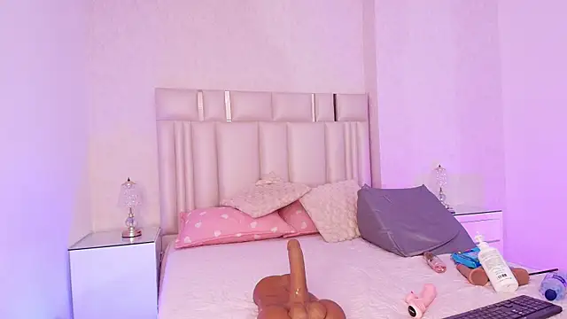 mia_velvett_ webcam