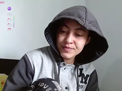 Amitlu_ live cam