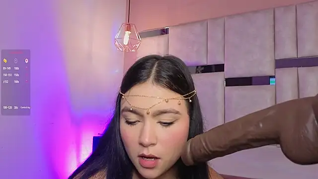 kylie_river live cam on StripChat