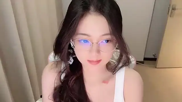 max688 live cam on StripChat