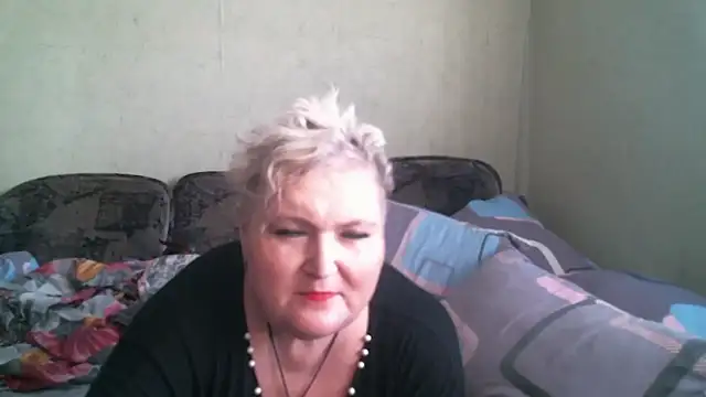 Lana555 live cam on StripChat