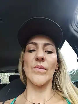 Monita_Med webcam