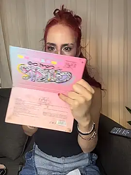 elodie_rouge webcam
