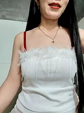 Vyvvyy69 live cam on StripChat