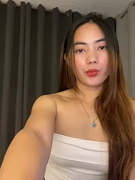 sexybabedine live cam on StripChat