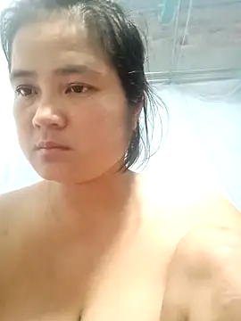 BigAss-69 webcam