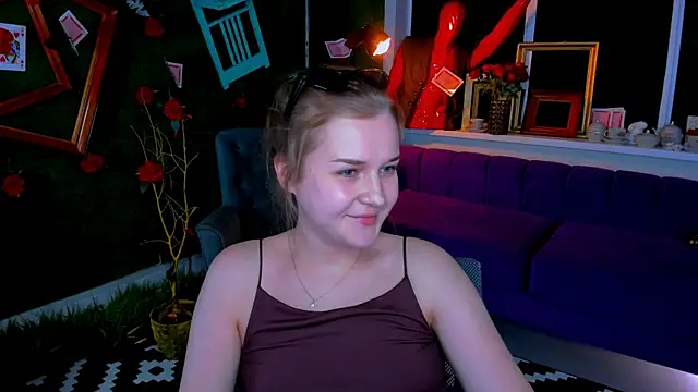 LissaTelor webcam