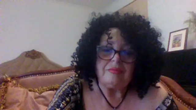 Milaniya606 live cam on StripChat