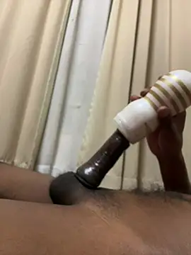 DelousedHarvest live cam on StripChat