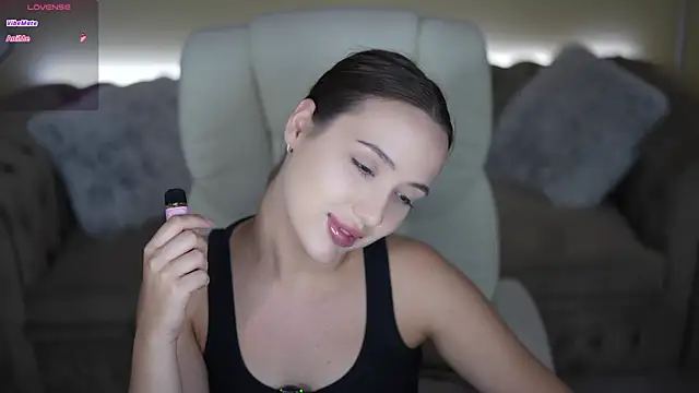 OliviaMoore_ webcam