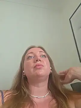 arielsweetieee webcam