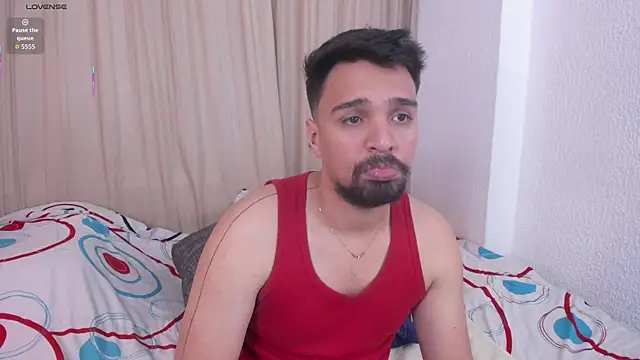 max_ed live cam on StripChat