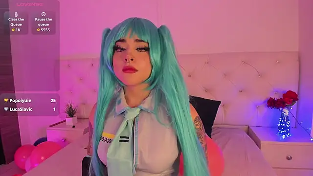 Elena_Tylor webcam