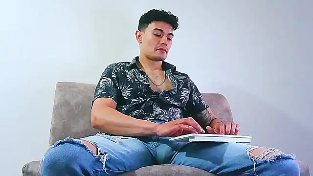 jhohannes-maximo live cam on StripChat