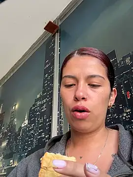 Nathaly_12 webcam
