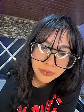 Amy_channel webcam