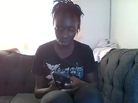 sexytash25 - SexyTash25's free webcam - UK Sex Cams