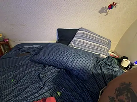 Ryanandtasha7877 webcam