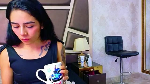 NicoleEsposito webcam
