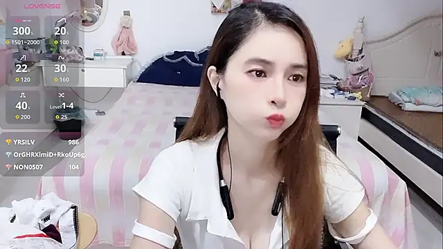 miaomiao-99 live cam on StripChat