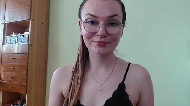 LooveELLYx live sex cam