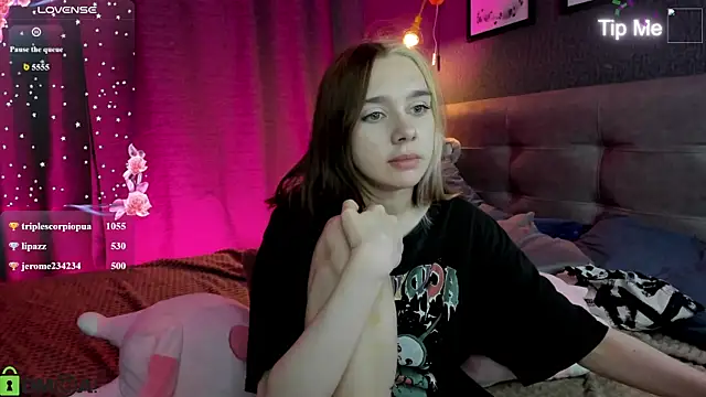 Lesi_Moonie01 webcam