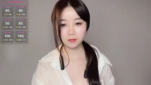 77-vicky - 77-Vicky's free webcam - UK Sex Cams