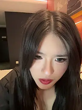 Huey11's cam show statistics and live stream