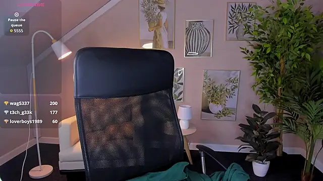 Alica_Keller webcam