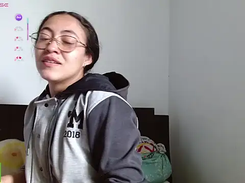 Amitlu_ webcam
