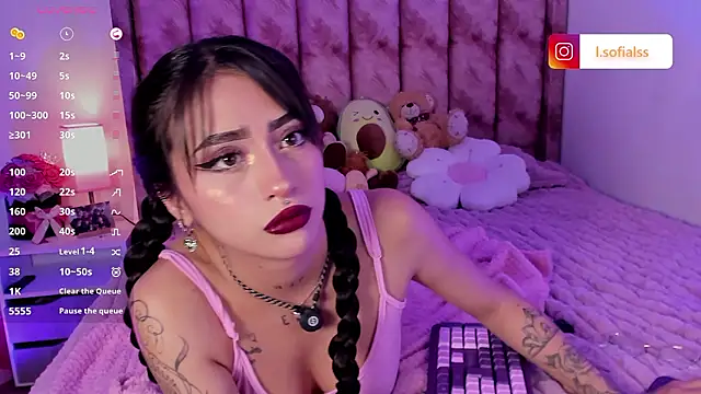 Abril_Velvet_a_ webcam